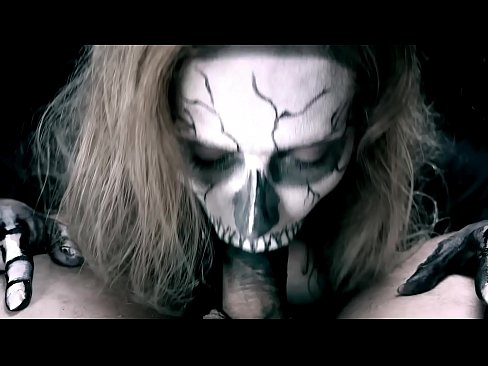 ❤️ Demonflicka suger kuk med sin svarta mun och sväljer sperma. ️ Porno vk at sv.onetubes.top ❌