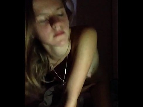 ❤️ En tjej onanerar och kommer ️ Porno vk at sv.onetubes.top ❌